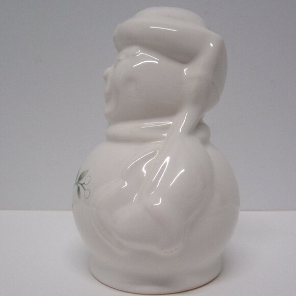 NEW! Pfaltzgraff Winterberry Figural Salt & Pepper Shakers - Mr & Mrs Snowman - Picture 6 of 15